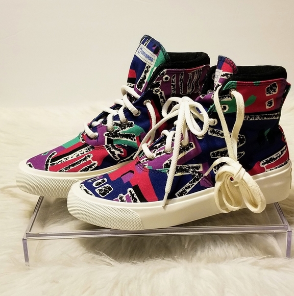 🆕 CONVERSE Fear of God ESSENTIALS
Skidgrip - Picture 5 of 14